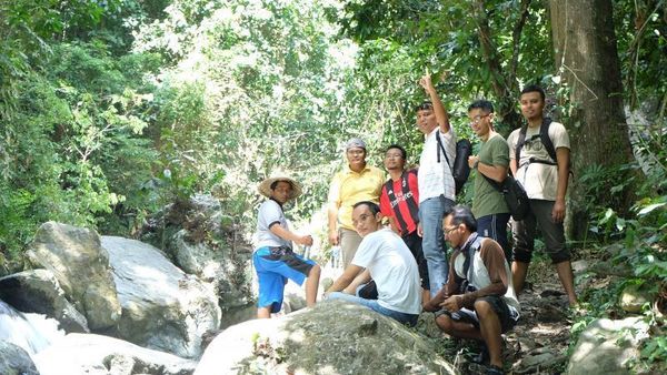 Pesona Air Terjun Wera di Sulawesi Tengah