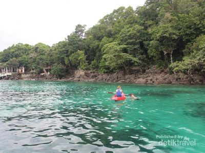 Pesona Bawah Laut Pulau Weh di Aceh