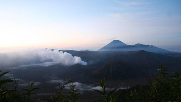 Pesona Kawah Bromo
