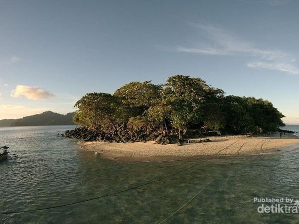 Pesona Pulau Umang-umang di Lampung, Bikin Mabuk Kepayang