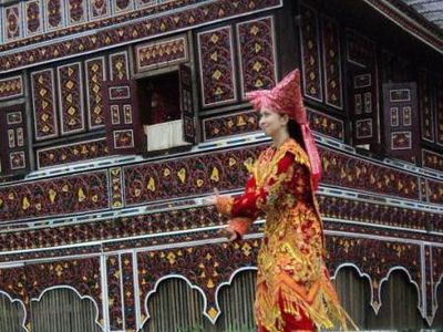 Pesona Sumatra Barat, Dari Kuliner Nikmat Sampai Rumah Gadang