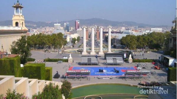 Poble Espanyol, Taman Mini Versi Barcelona