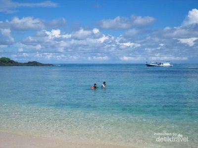 Potret Cantik Pulau Pamalikan di Kalimantan Selatan