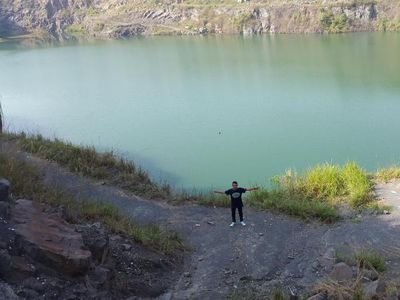 Potret Danau Bekas Tambang Pasir di Bogor