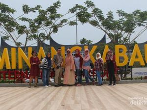 Potret Destinasi Cantik di Sumatera Barat