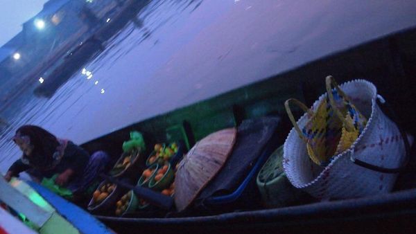 Potret Pasar Terapung Banjarmasin