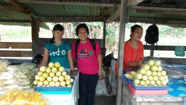 Potret Pasar Tradisional Warga Trans di Jayapura