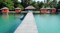 Potret Pulau Widi, Maldivesnya Indonesia