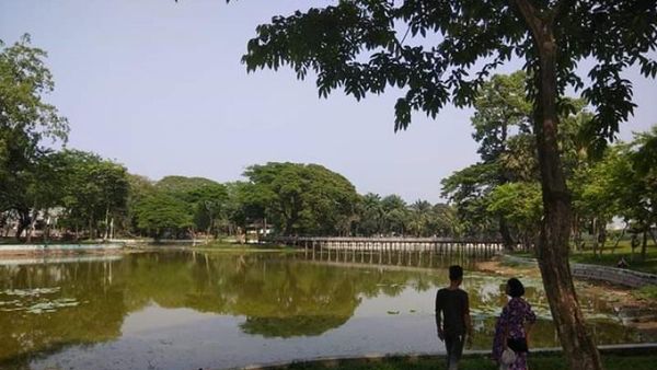 Potret Taman Hijau di Jantung Kota Yangon, Myanmar