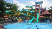 Puas Main Air di Owabong, Purbalingga