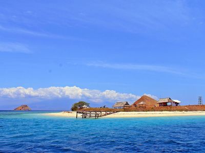 Pulau Kenawa, Eksotis yang Menghipnosis!