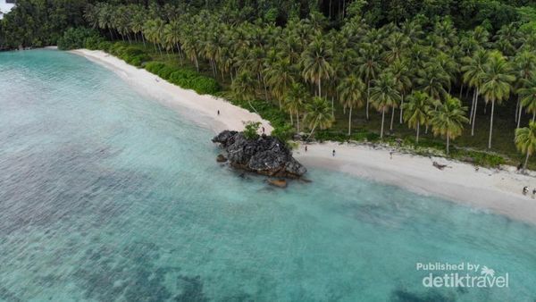 Pulau Labengki, Ini Raja Ampatnya Sulawesi