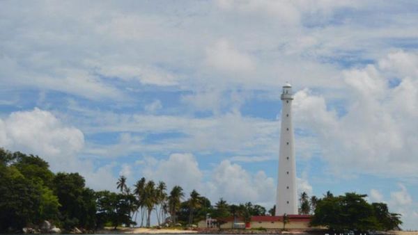 Pulau Lengkuas, Si Eksotis dari Belitung