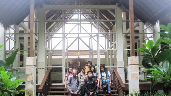 Pulau Umang, Kemewahan Dalam Kesunyian