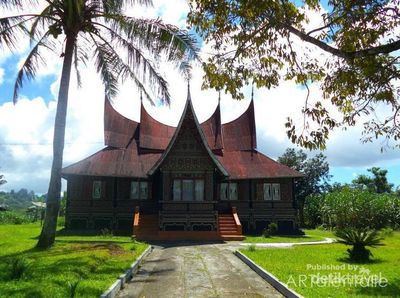 Puncak Lawang, Tempat Terbaik Menikmati Danau Maninjau