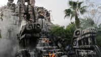 Pusing! Berputar 360 Derajat di DisneySea Tokyo