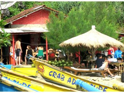 Ragam Cerita Mistis dan Eksotis Dari Pantai Ngandong