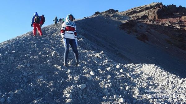 Ramainya Rinjani Sebelum Gempa Menggoyang Lombok
