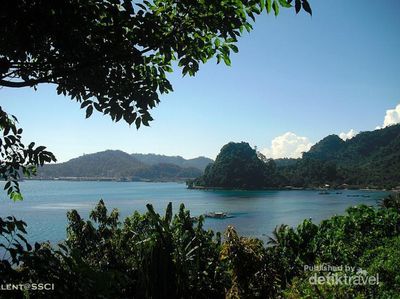 Rancak Bana! Indahnya Pantai Padang