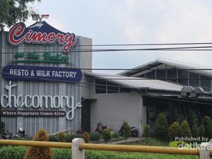 Rekomendasi Ngabuburit: Cimory on The Valley Restaurant