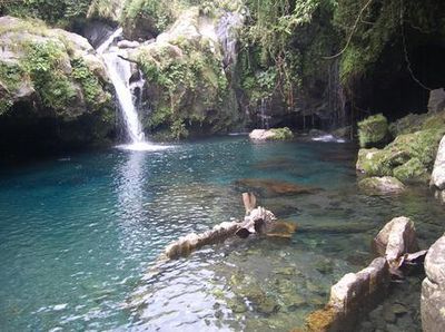 Rileksasi Pikiran di Telaga Sunyi