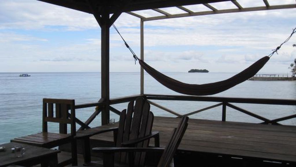 Romansa Pulau Kadidiri Romansa Pulau Kadidiri