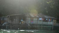 Rumah-rumah Harmonis di Tengah Danau Sentani