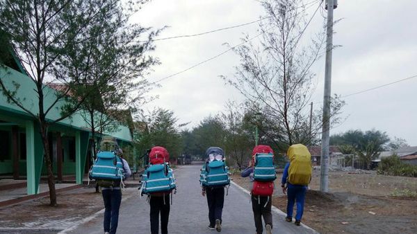 Saat Menyusuri Pantai di Purworejo hingga Kebumen