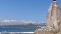 Sambut Minggu Pagi dari Pulau Rusa di Aceh Besar