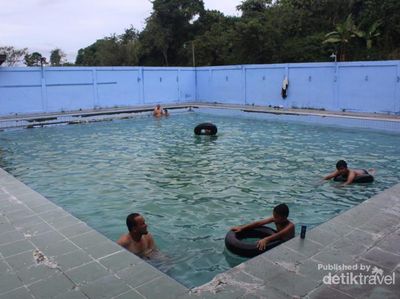 Santai Sejenak di Pemandian Air Panas Bener Meriah, Aceh