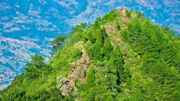 Satu Lagi Gunung yang Bisa Didaki di Bandung