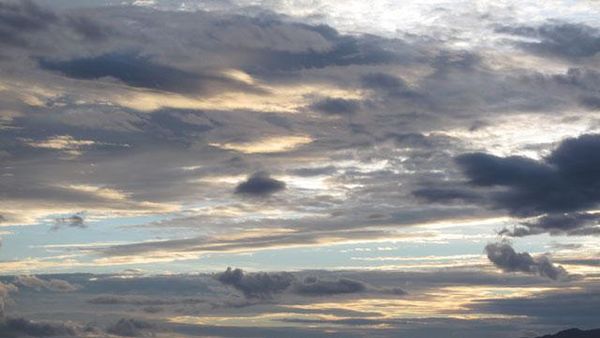 Senja di Sudut Ambon