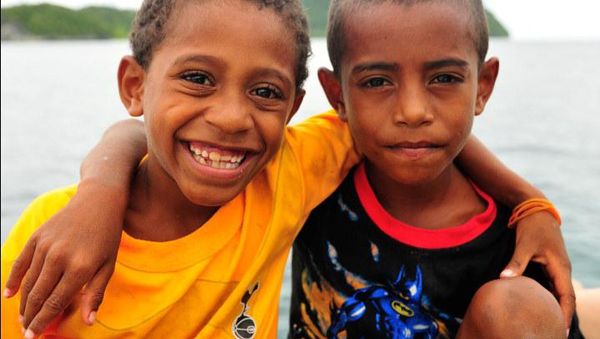 Senyum Ceria, Keindahan Lain di Raja Ampat