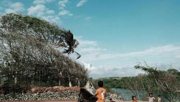 Serpihan Surga Itu Bernama Sumba