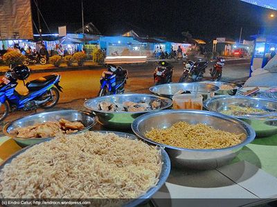 Serui dan Yapen: Kota dan Pulau Dinamis di Ujung Timur Laut Indonesia