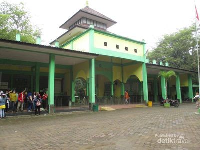 Serunya Akhir Pekan di Kebun Binatang Medan