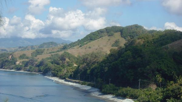 Serunya Mendulang Batu Hijau di Penggajawa, Flores