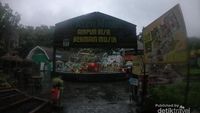 Siapa Saja Bisa Bermain Alat Musik di Sini