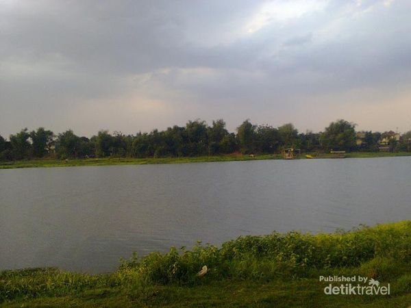 Siapa Sangka di Jombang Ada Sungai Secantik Ini