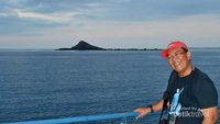 Siapa Sangka, Pulau Kenawa di Sumbawa Punya Sunrise Seindah Ini