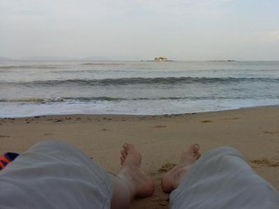 Siapa Sangka, Singkawang Punya Pantai nan Cantik!