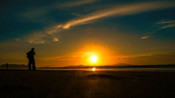 Siapa Sangka, Sunset di Pantai Aceh Seindah Ini
