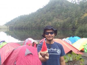Siapa yang Tak Cinta dengan Indahnya Ranu Kumbolo?