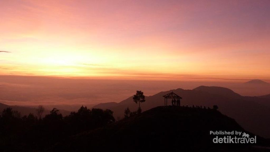 Sikunir, Tempat Terbaik Menanti Sunrise di Dieng Sikunir, Tempat Terbaik Menanti Sunrise di Dieng