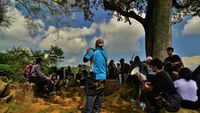 Sisi Lain Gunung Padang yang Harus Kamu Tahu
