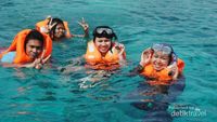 Snorkeling di Derawan, Beningnya Juara!