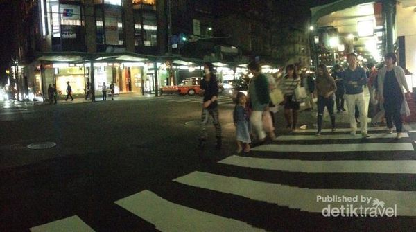Suasana Malam di Kyoto, Bikin Kangen!