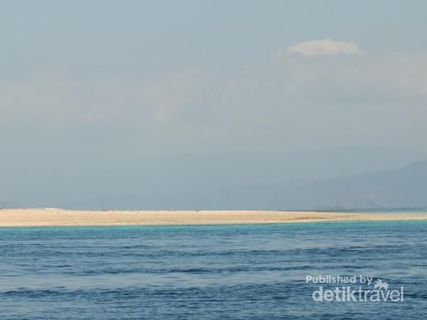 Sudah Tahu? Ada Pulau yang Bisa Timbul & Tenggelam di Lombok