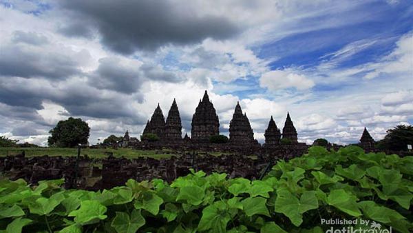 Sudut-sudut Cantik Candi Prambanan
