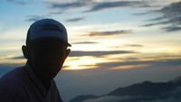Sunrise Emas di Puncak Sikunir, Dieng